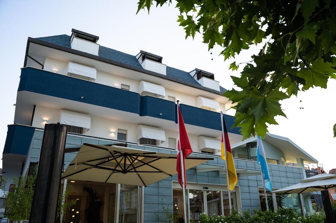 Hotel Mare Blu Francavilla Al Mare Εξωτερικό φωτογραφία