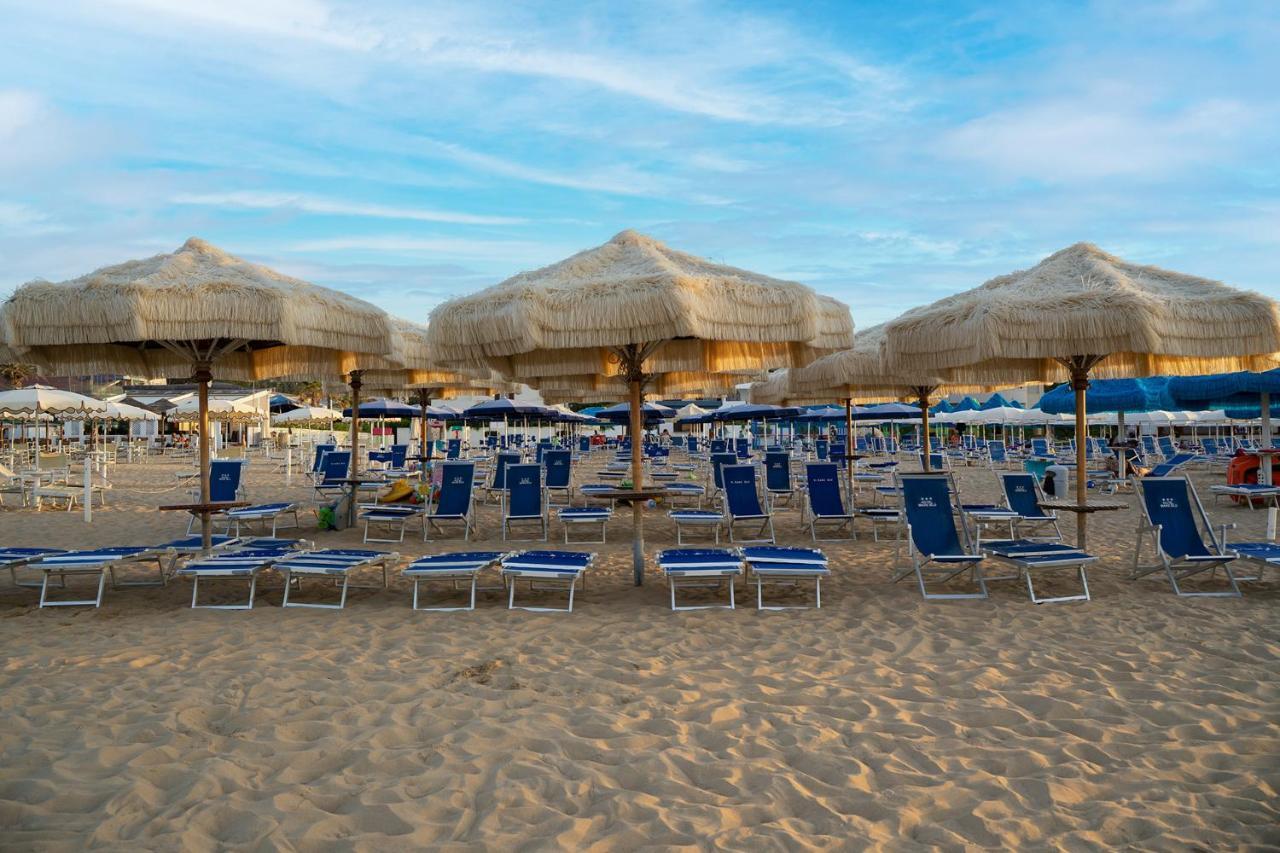 Hotel Mare Blu Francavilla Al Mare Εξωτερικό φωτογραφία