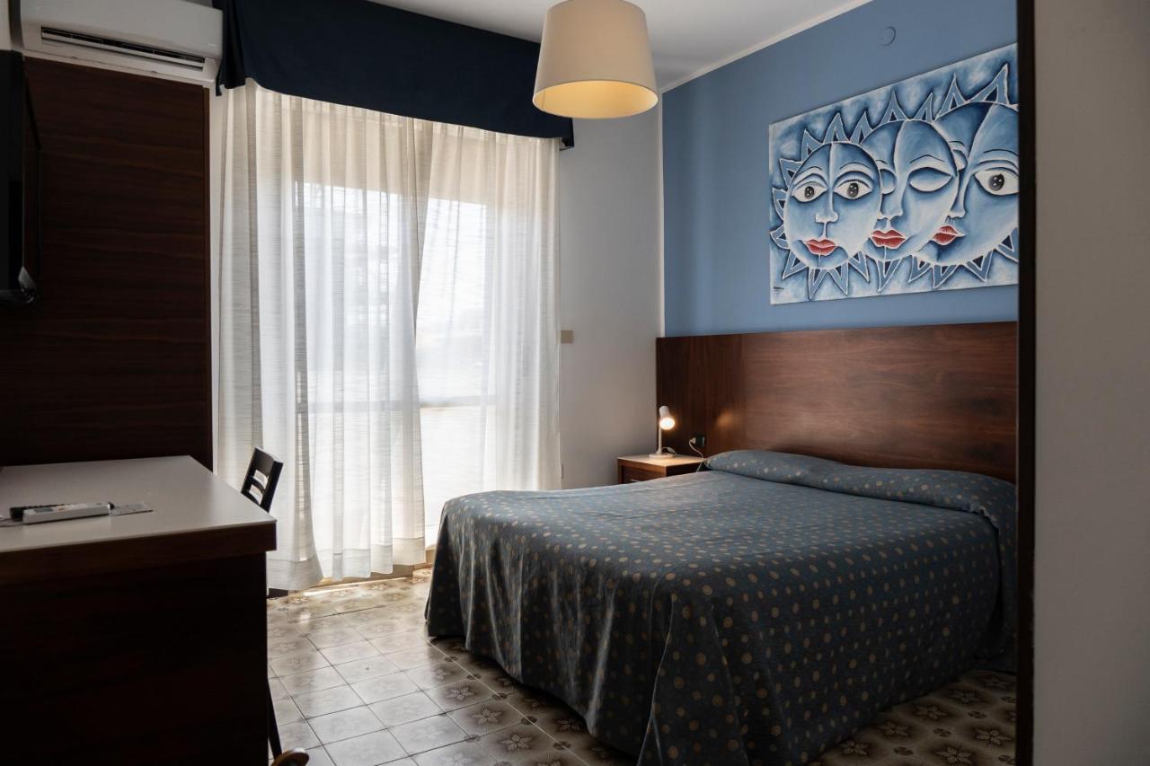 Hotel Mare Blu Francavilla Al Mare Εξωτερικό φωτογραφία