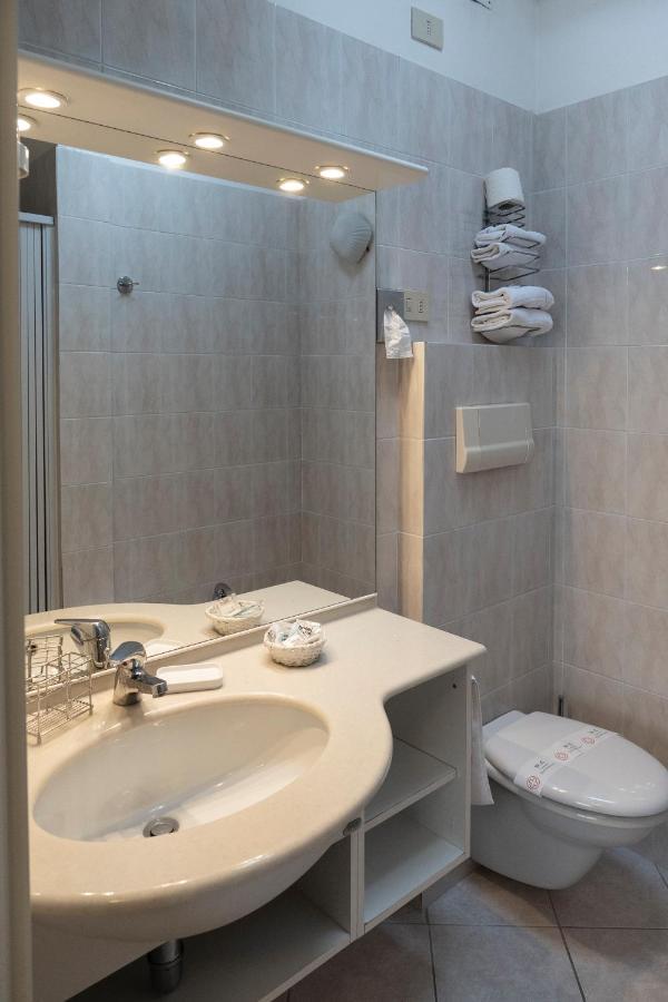Hotel Mare Blu Francavilla Al Mare Εξωτερικό φωτογραφία