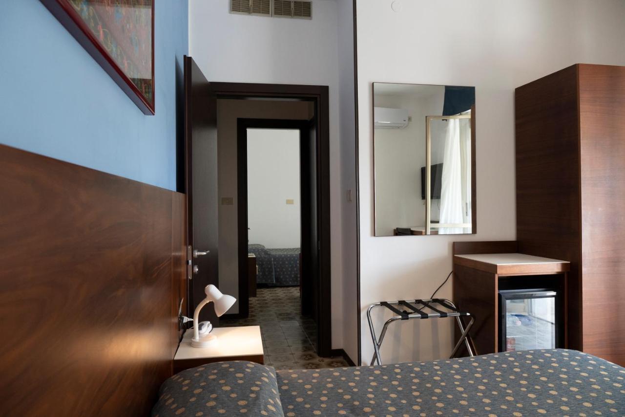 Hotel Mare Blu Francavilla Al Mare Εξωτερικό φωτογραφία
